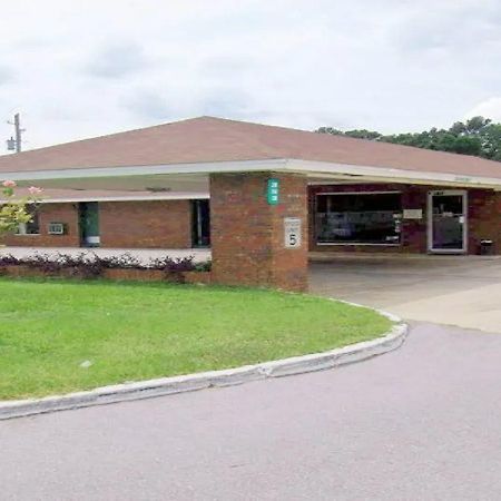 Hilton Motel Crestview Ngoại thất bức ảnh