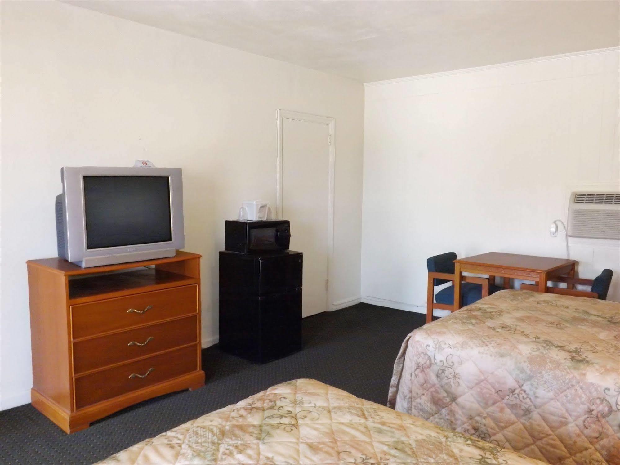 Hilton Motel Crestview Ngoại thất bức ảnh